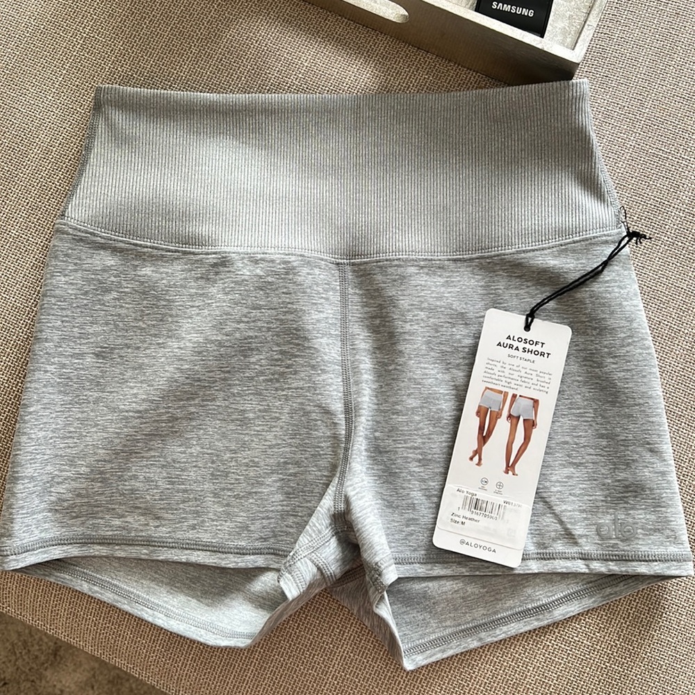 Alo shorts